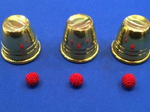 画像: Cups & Balls Table Hopping Brass カップ＆ボールテーブルホップサイズ（真鍮）